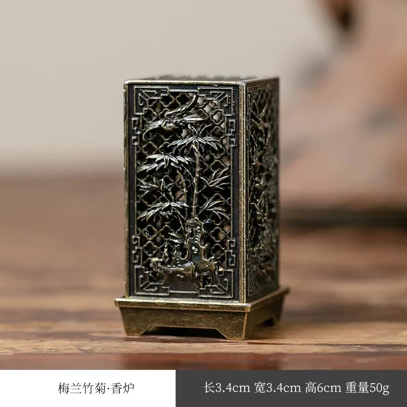 Square Vertical Incense Burner Small Xiangyun Home Ornament Chinese Plum Inense Burners Alloy Incense Holder Indoor Aromatherapy