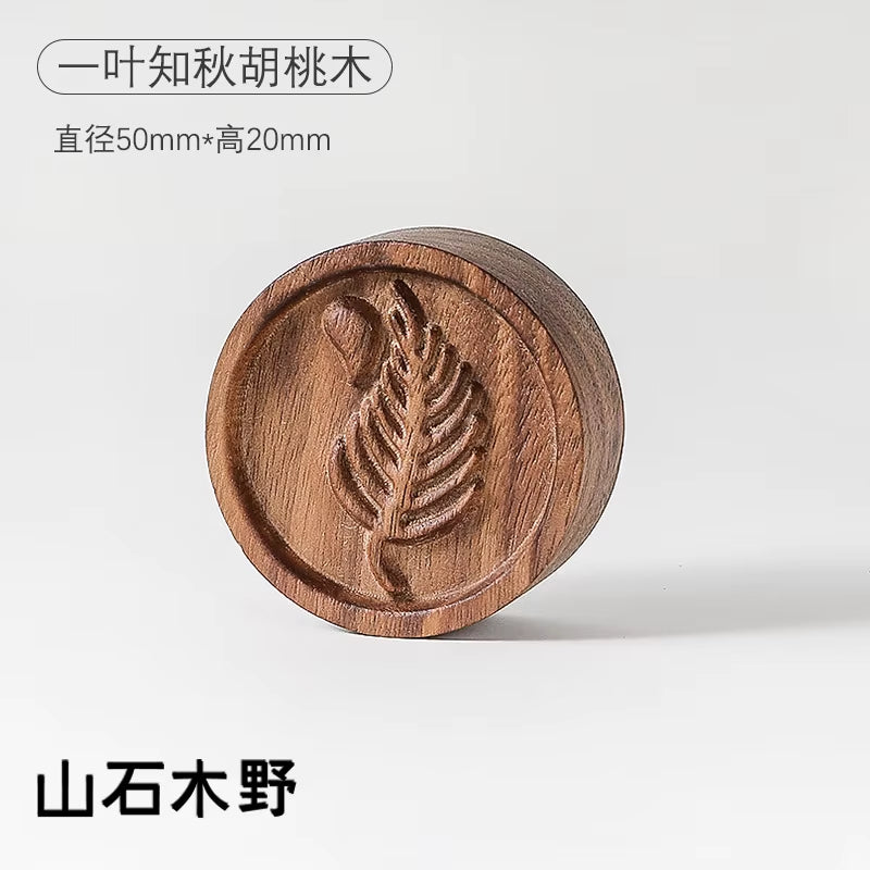 Wood Perfume Diffuser Home Wooden Chapel Expanded Fragrant Wood Portable Car Air Outlet, Flameless Aromatherapy Oil Diffuser